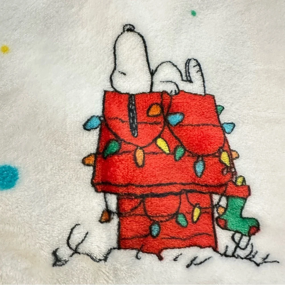 PEANUTS Snoopy Woodstock Christmas Lights Soft Throw Blanket 50